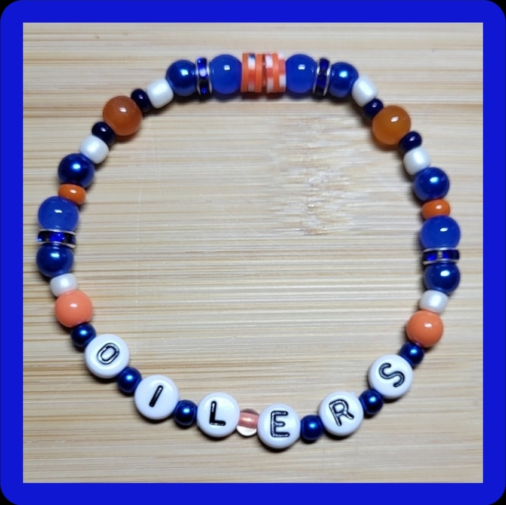 OILERS Friendship Bracelet, Size 8"